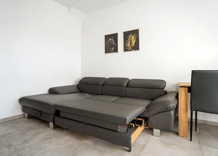 Neubau Ferienwohnung Mit Balkon